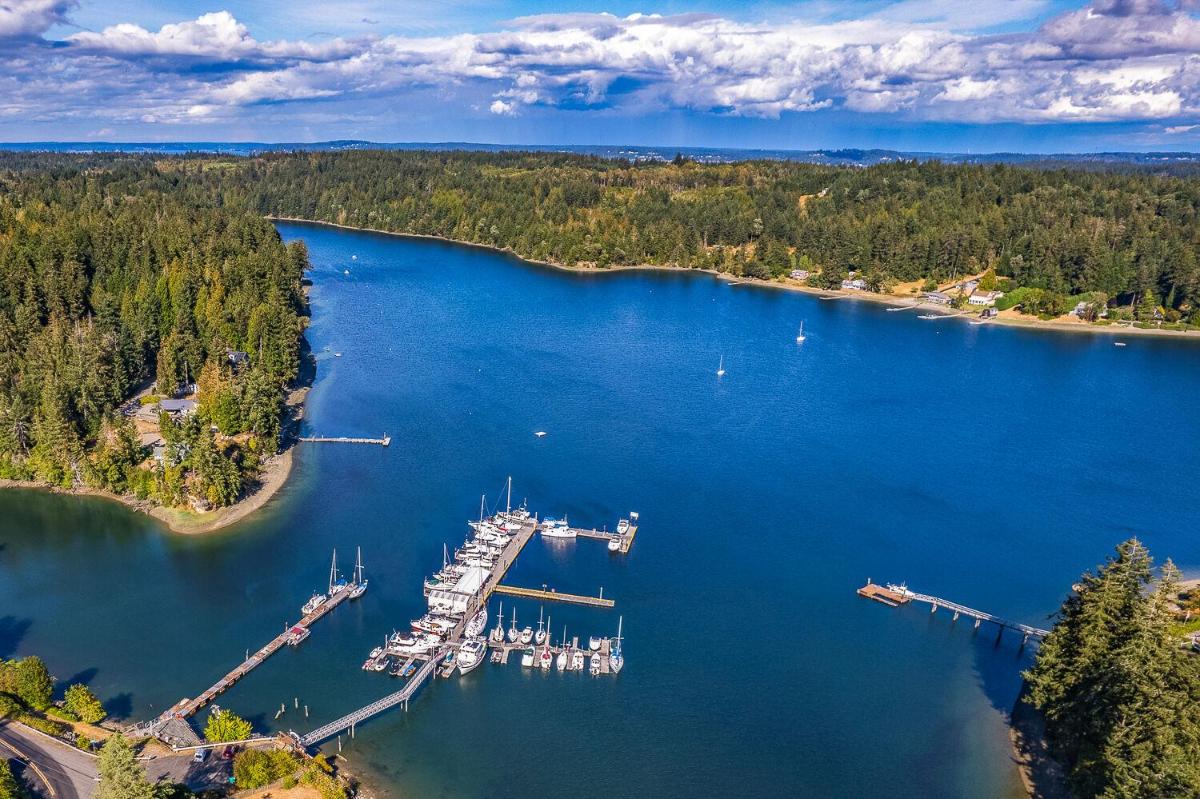 Serenity Bay Retreat - Housity