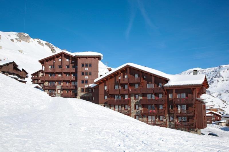 L'établissement Résidences Village Montana by Les Etincelles en hiver