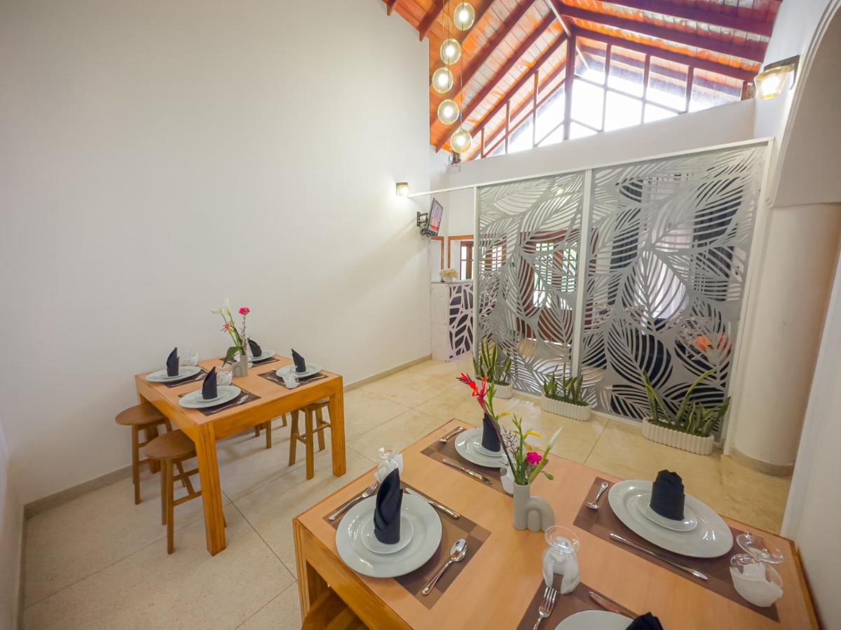 Omenco Hotel - Housity
