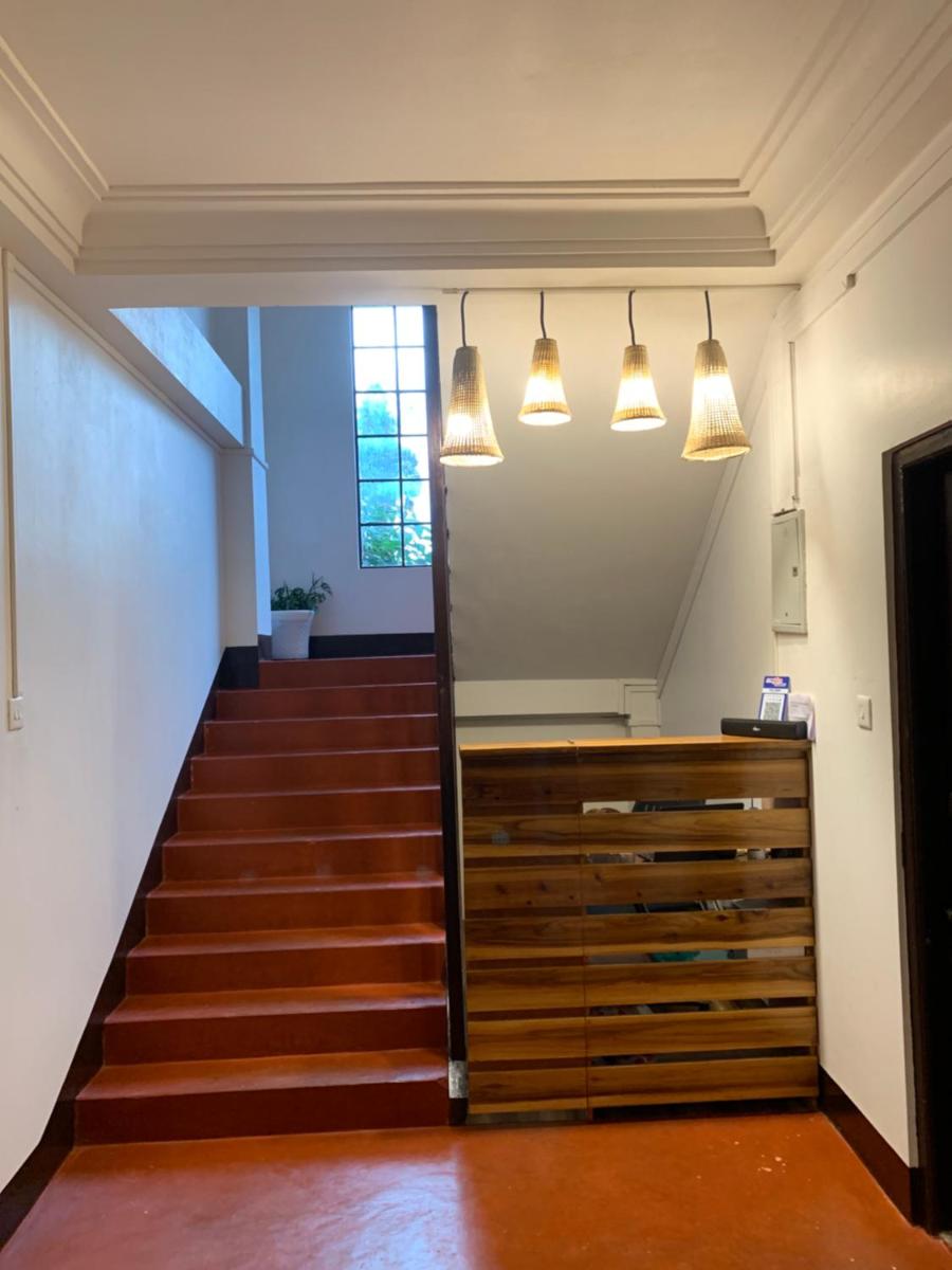 April Springs Home Stay - Housity