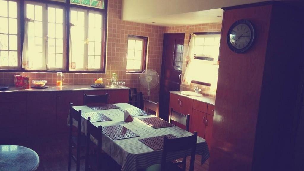 Cafe Shillong Bed and Breakfast - Housity