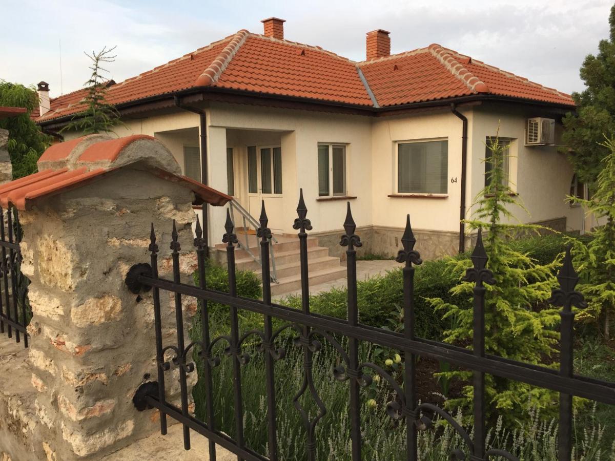 Guest House Shabla - Housity