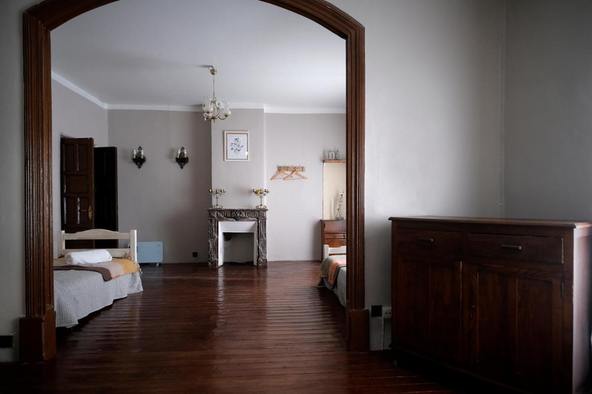 CASA RURAL PALACIO CONDE DE ALDANA con piscina entre encinares y dehesas - Housity