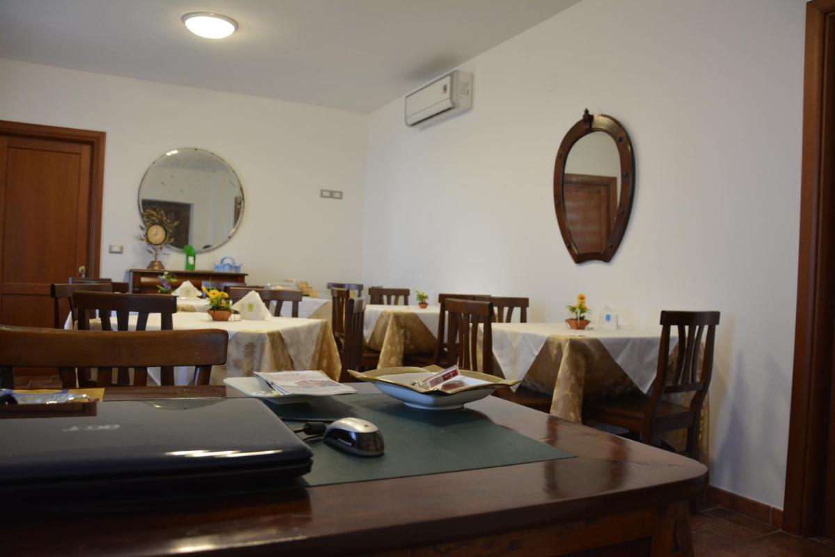 B&B La Casa Rossa - Housity