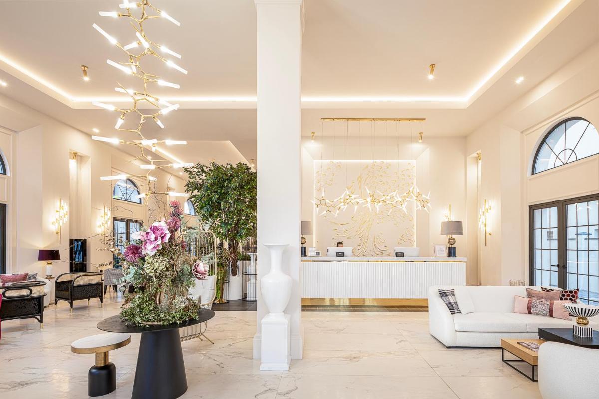 ZET Hotel - Housity