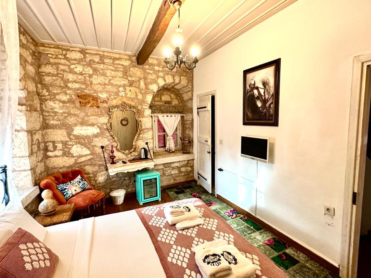 Marissa Boutique Hotel - Housity