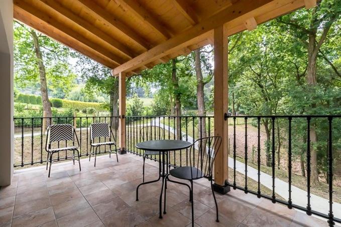 Apartamentos El Bosque De Cubas - Housity