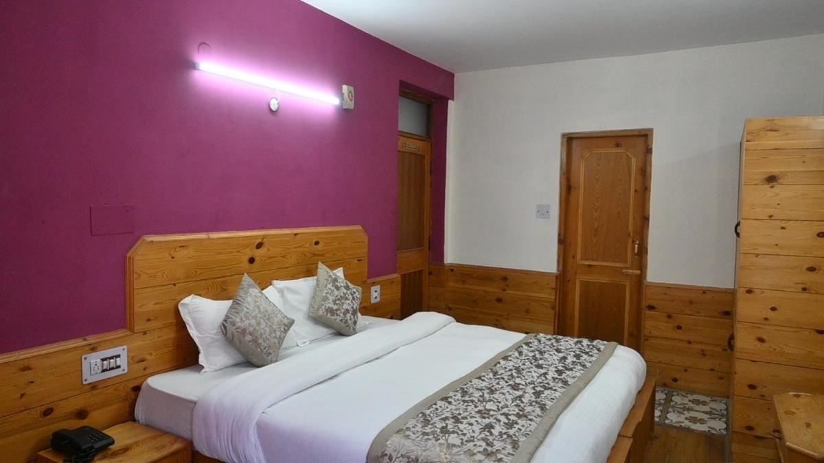 Hotel Nirmal Chhaya - Housity