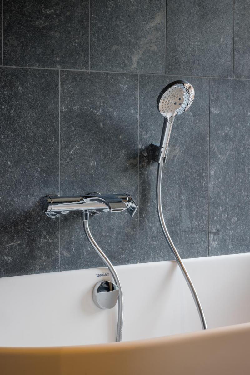 Salle de bains dans l'établissement Miura