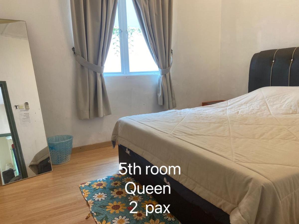 Melaka Beach Villa C Type - Housity