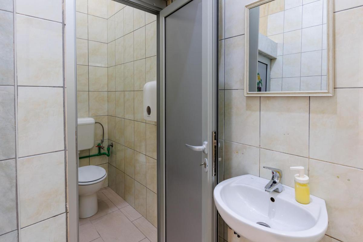 Apartmani i sobe Castra - Housity