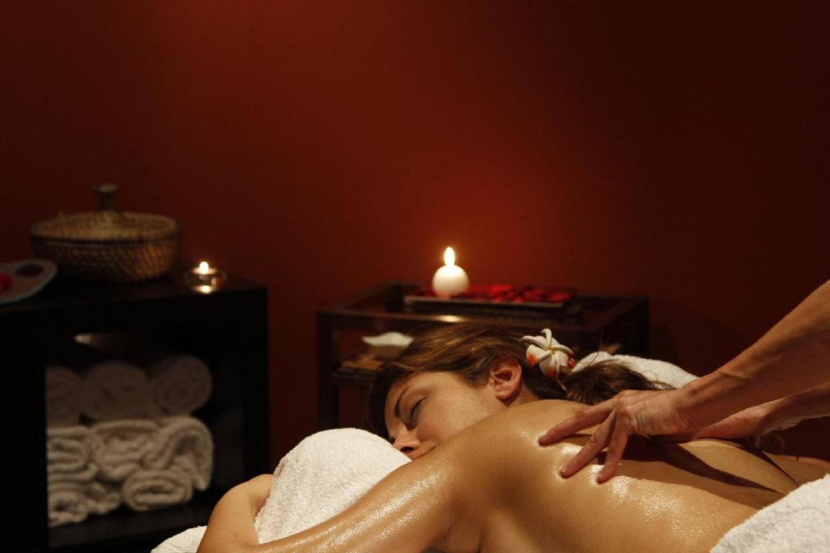 Spa o instalaciones de bienestar en Hotel Spa Aguas de los Mallos