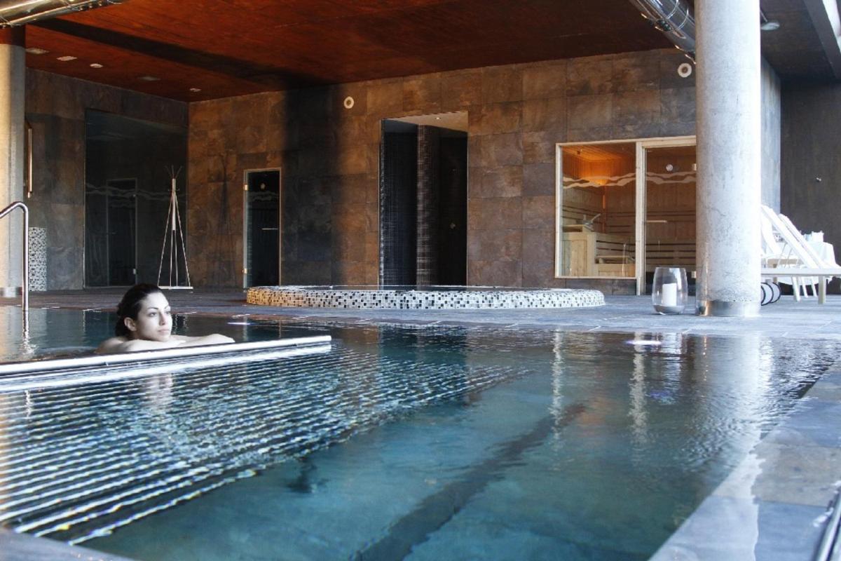 Piscina en o cerca de Hotel Spa Aguas de los Mallos