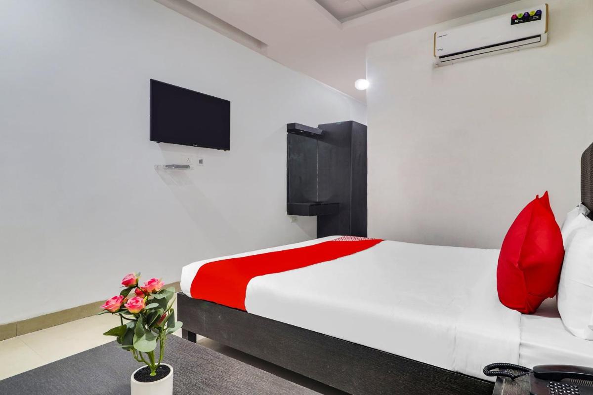 Suitetrails - Hotel O Qualia Hotel Dilsukhnagar Near Dilsukhnagar Metro Station