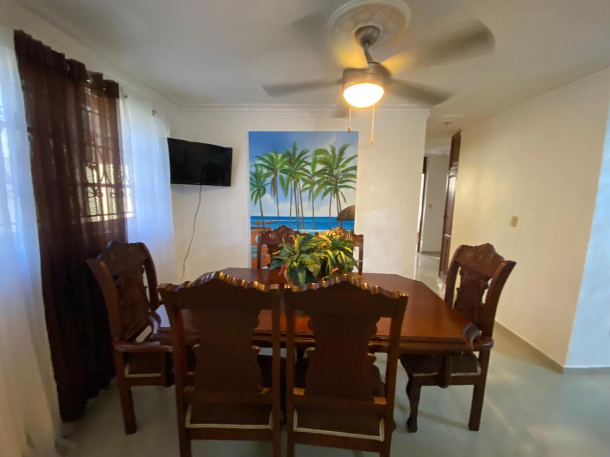 4DR Inviting 3-Bedroom Stay Santo Domingo - Hizvo