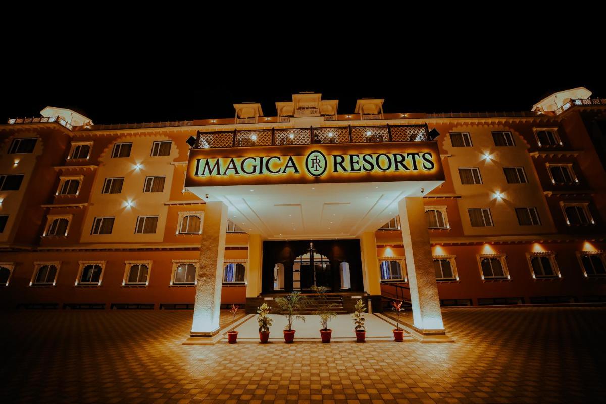 IMAGICA RESORTS - Housity