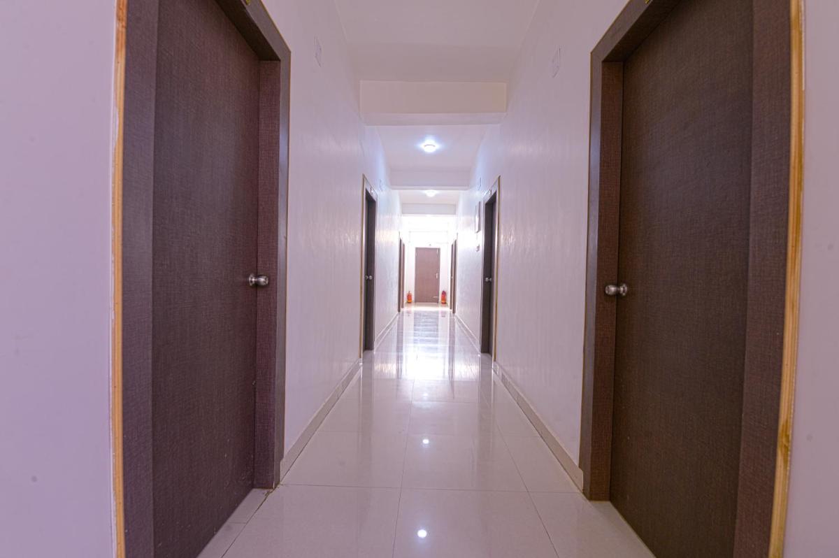 Aura Hotel Rajdhani Residency - Housity