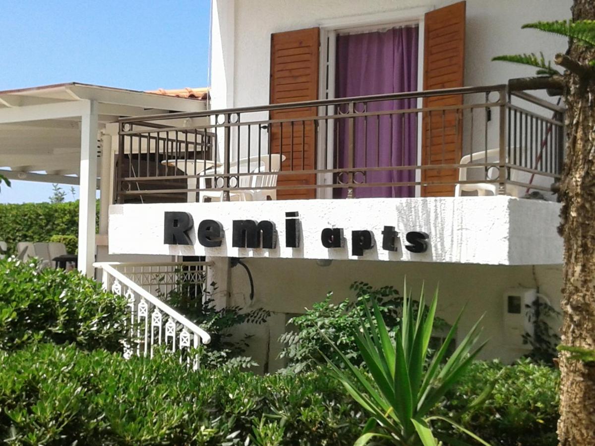Remi Apartments - Housity