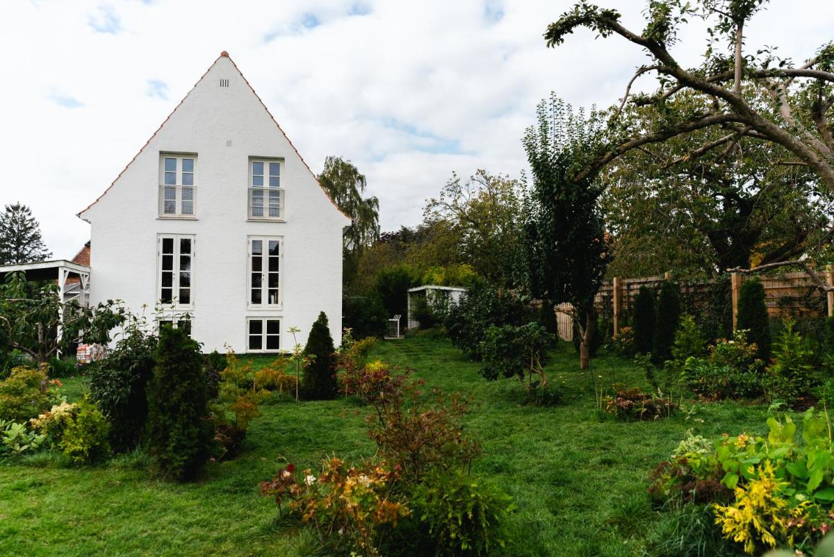Two quiet apartments - Housity