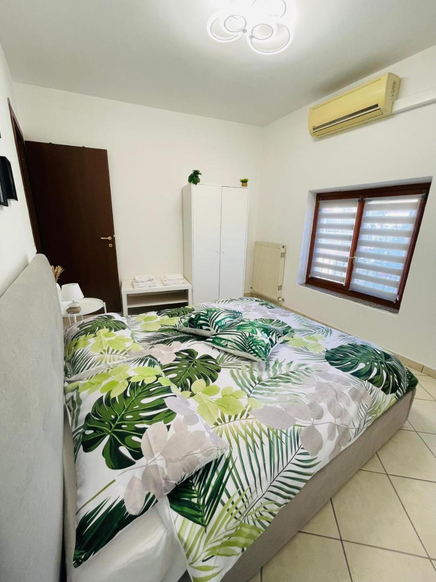 Castelli Home - Castelli Apartments - Housity