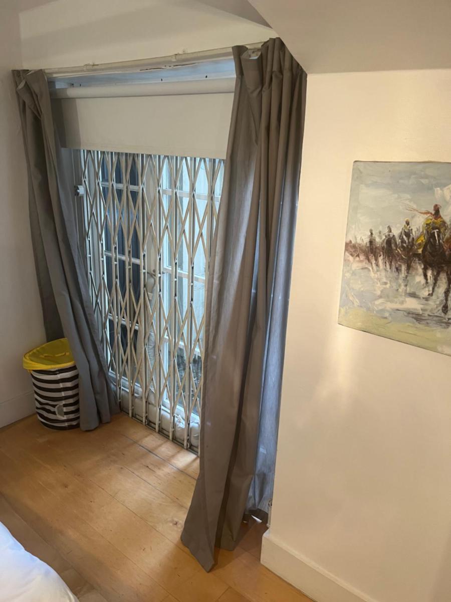 Basement Flat, 130 Gloucester terrace - Housity