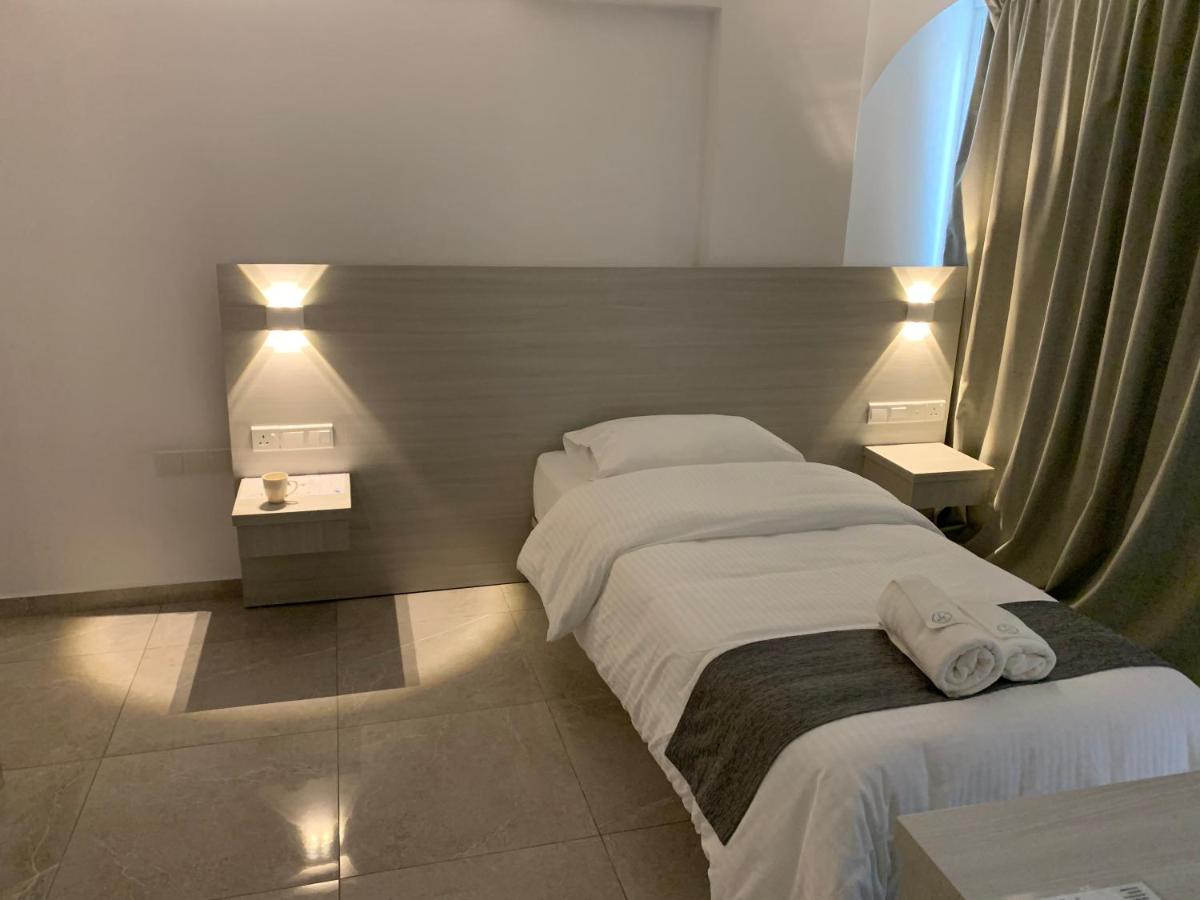 La Veranda Hotel - Hizvo