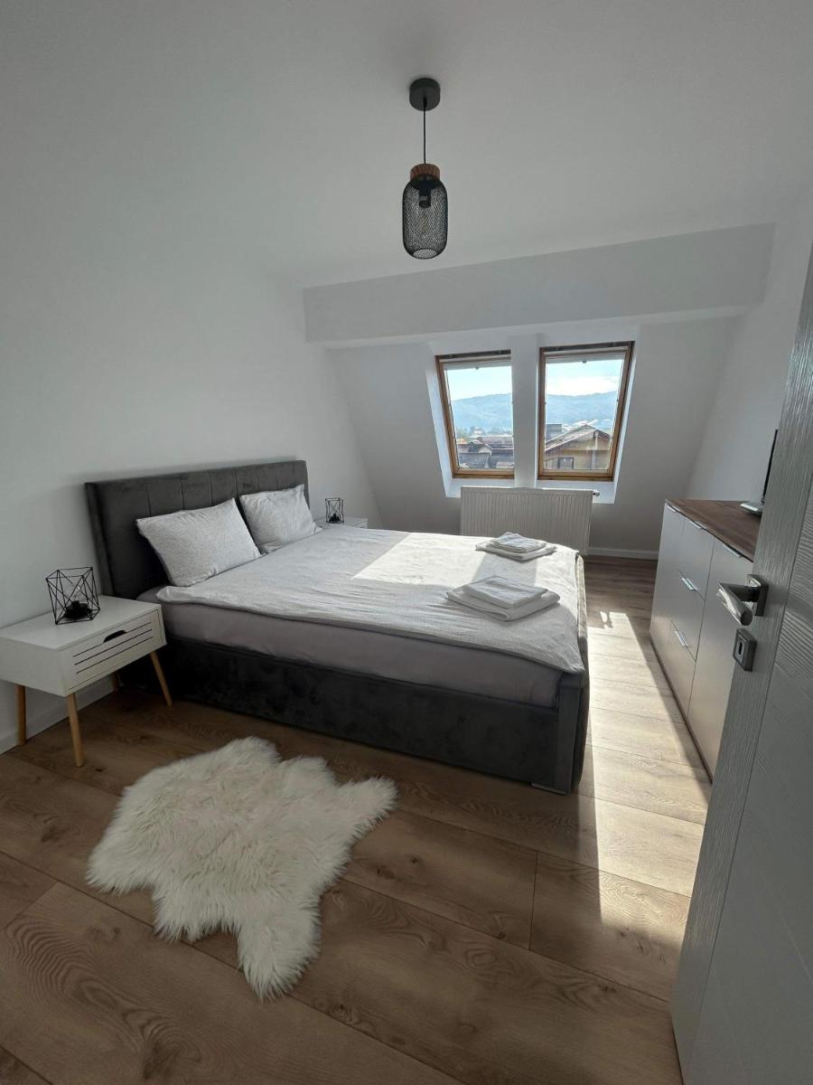 Apartament Flore?ti - Housity