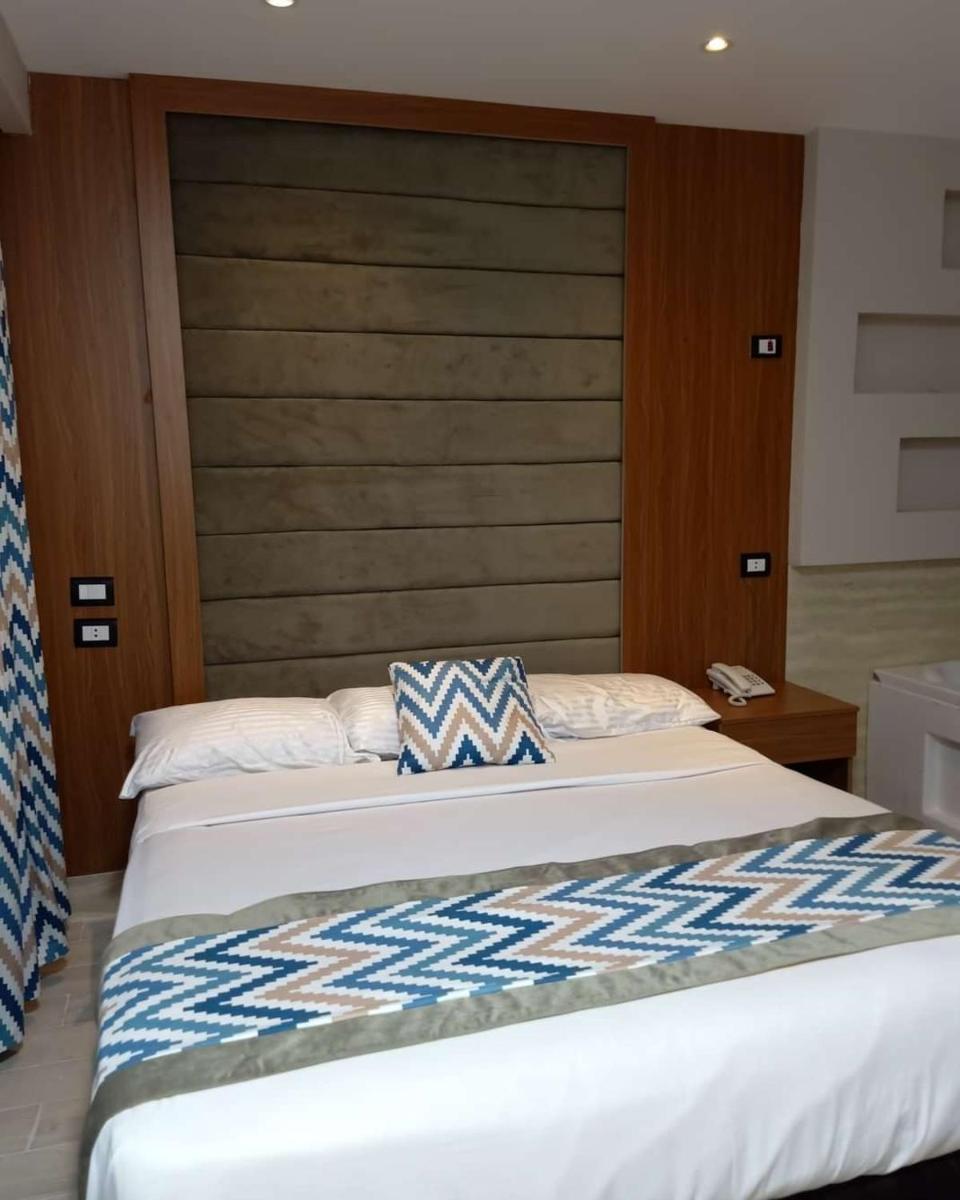 Salvatore Room With Breakfast-Tanta City - Housity