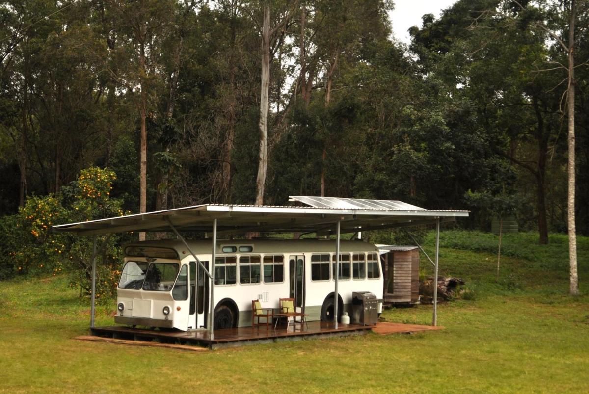Coffee Grounds - The Bus - Housity