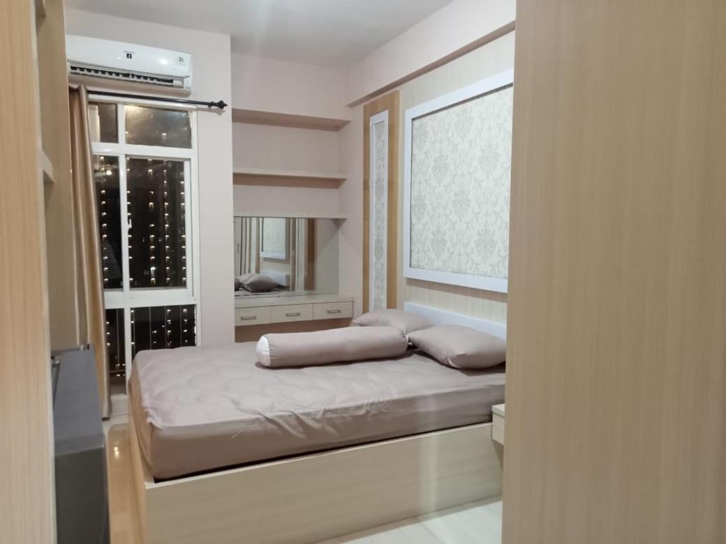 Bale Hinggil Apartment studio and 2 bedroom - Housity