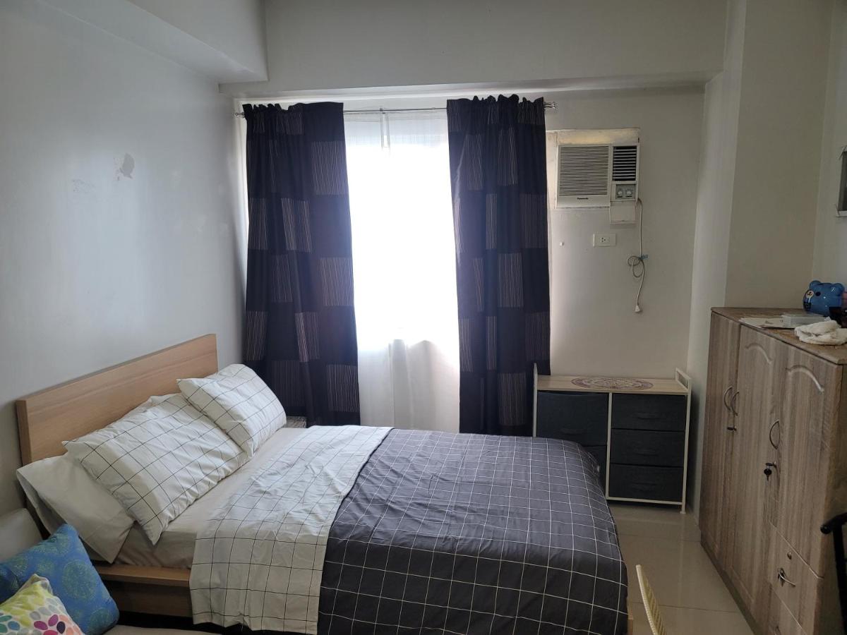 Jimi's Place in SMDC Katipunan Blue Residence - Housity