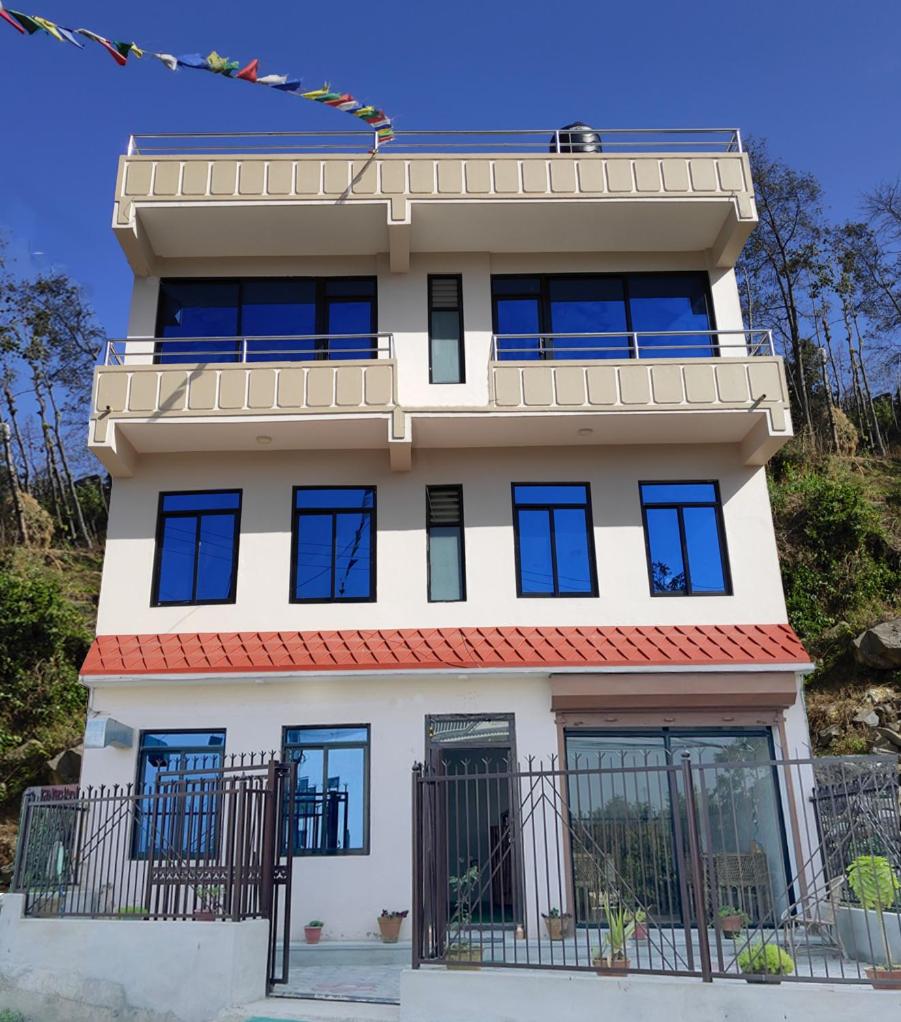 Hotel Bihani - Housity