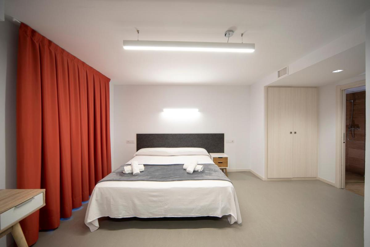 Epsilon Alcañiz Hotel - Housity