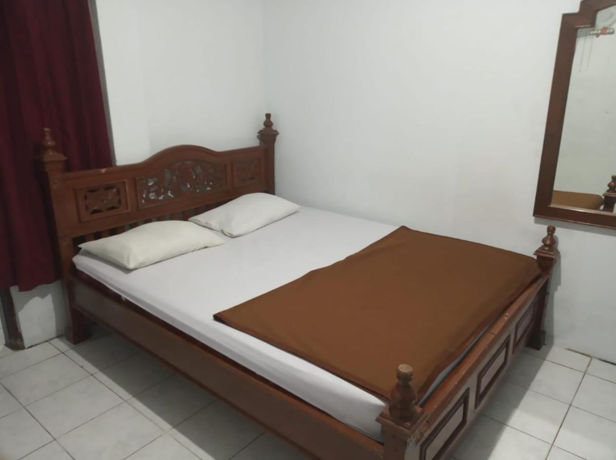 Hotel Sartika Tasikmalaya - Housity