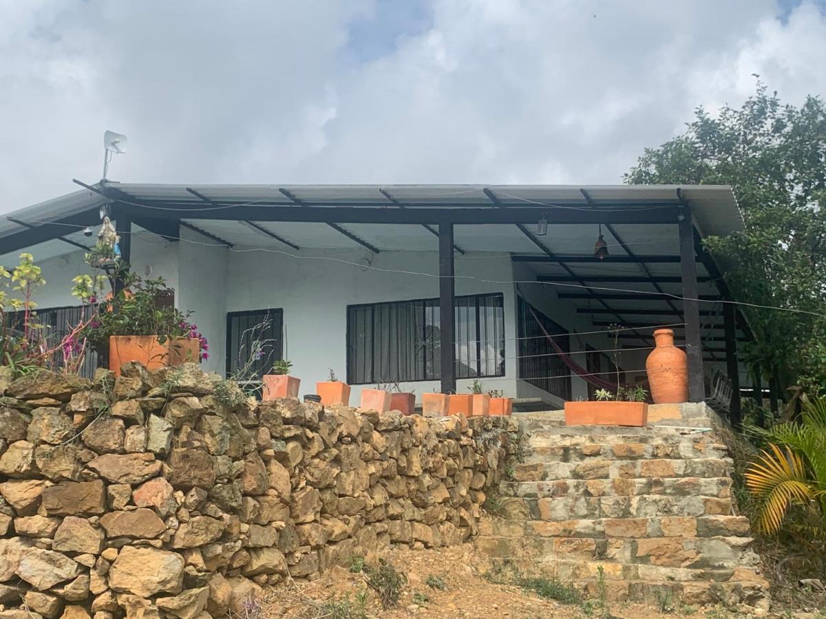 FINCA VILLA PEDREGAL RAQUIRA - Housity