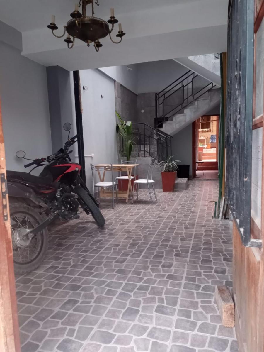 Hostal Tia Dora - Housity