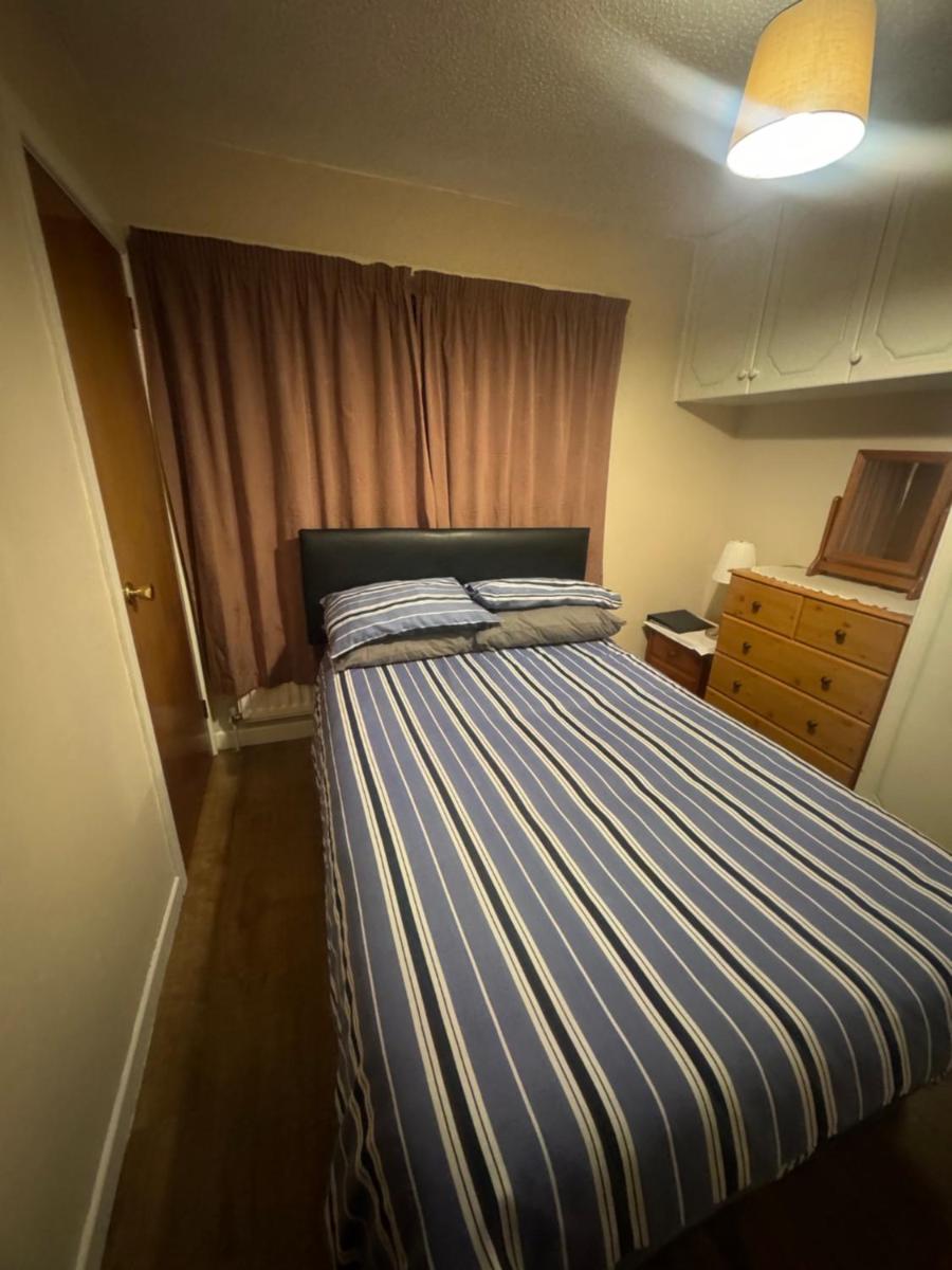 Private room in Causeway coast and glens - Housity