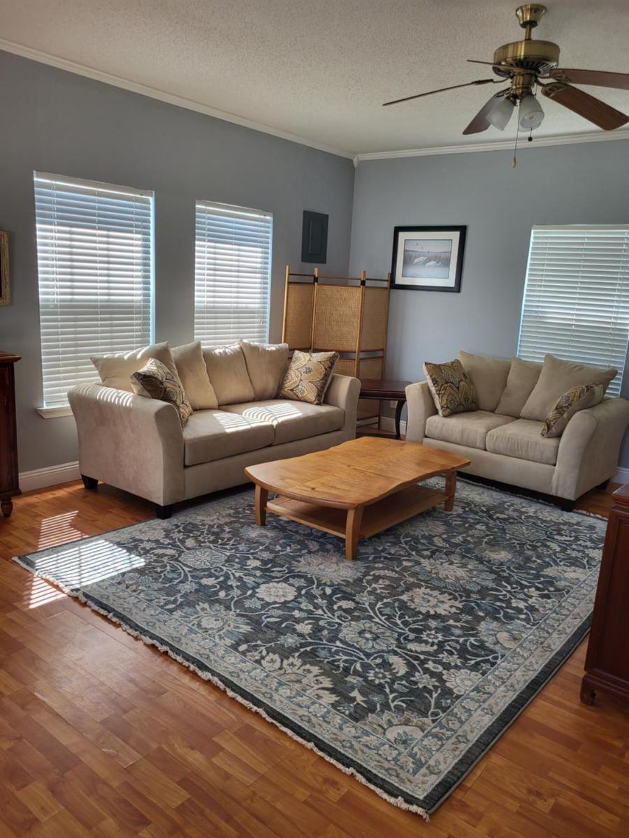 Old Biloxi Rest, Relax and Enjoy the Beach - Housity