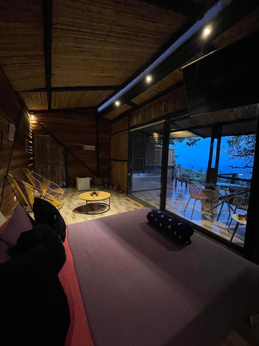 Romero Glamping y Cabañas - Housity