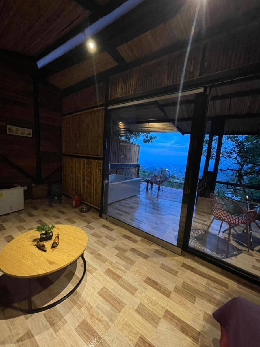 Romero Glamping y Cabañas - Housity