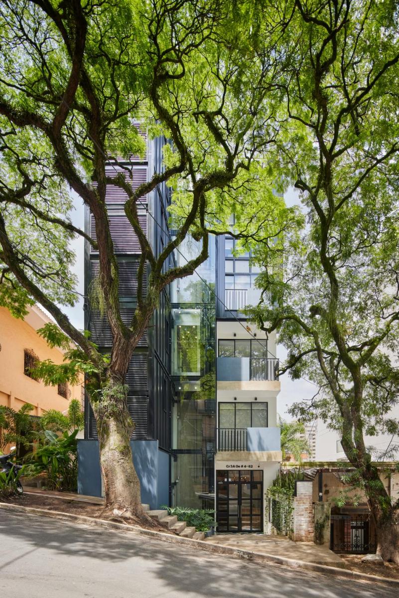Altio Hotel - Housity