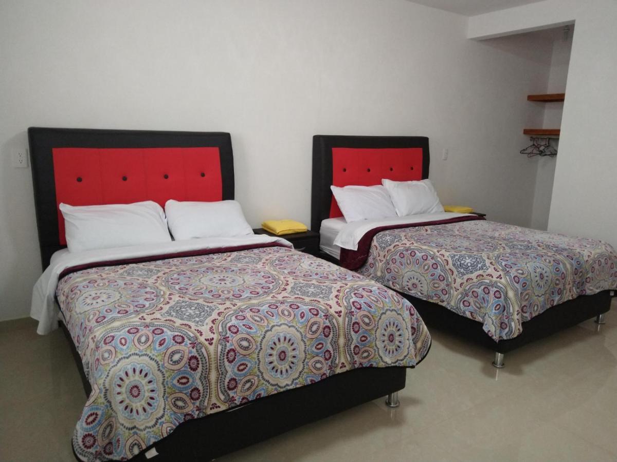 Hotel Fer - Housity