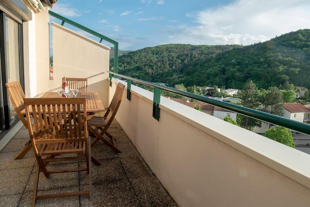 Ville & Nature, Belle Vue avec Piscine - Hizvo