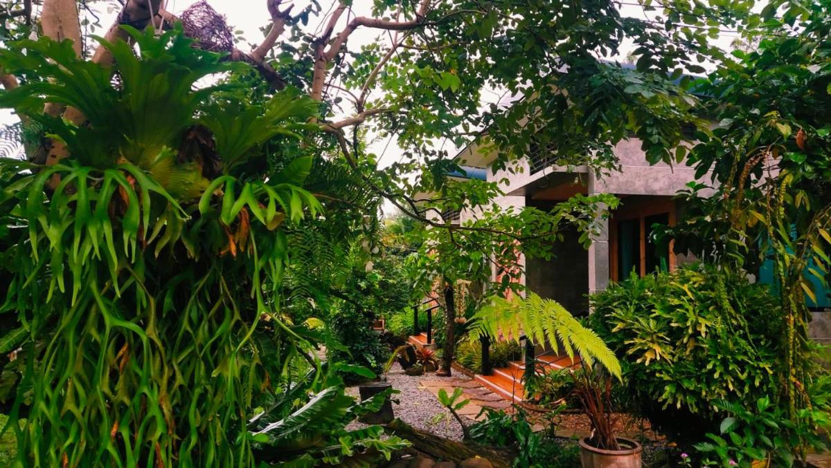 Baan Pak Arom Resort Chanthaburi - Housity