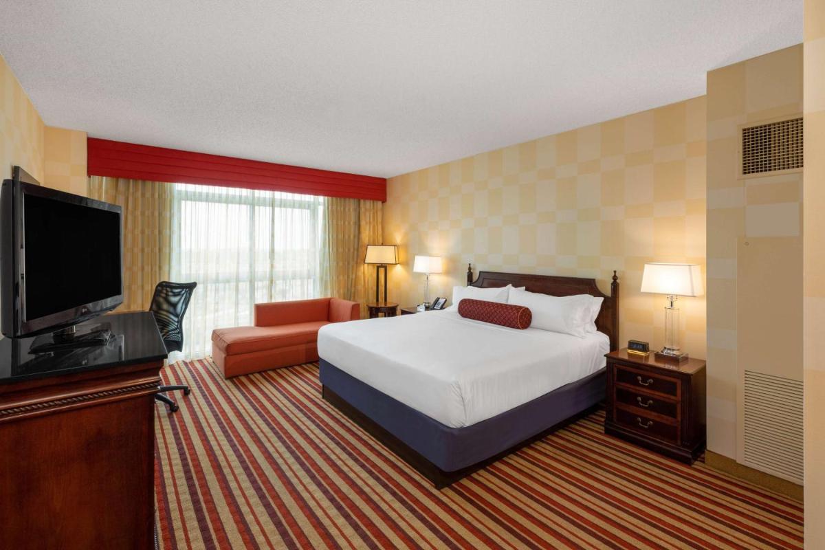 Wyndham Grand Oklahoma City Downtown - Hizvo