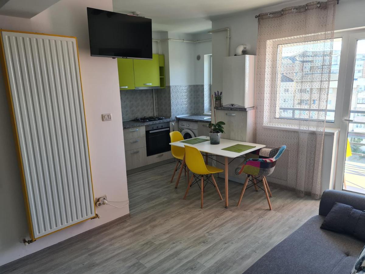 Luxury Apartments Mall V - Housity
