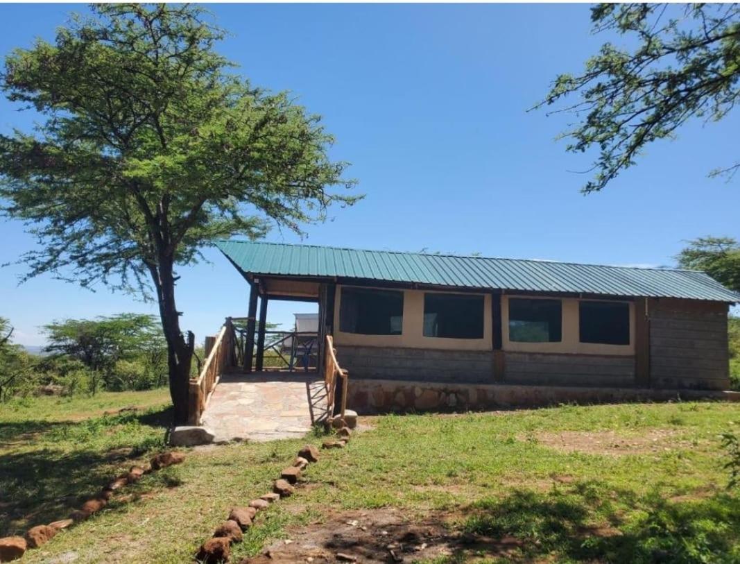 Nyakulo safari camp - Housity