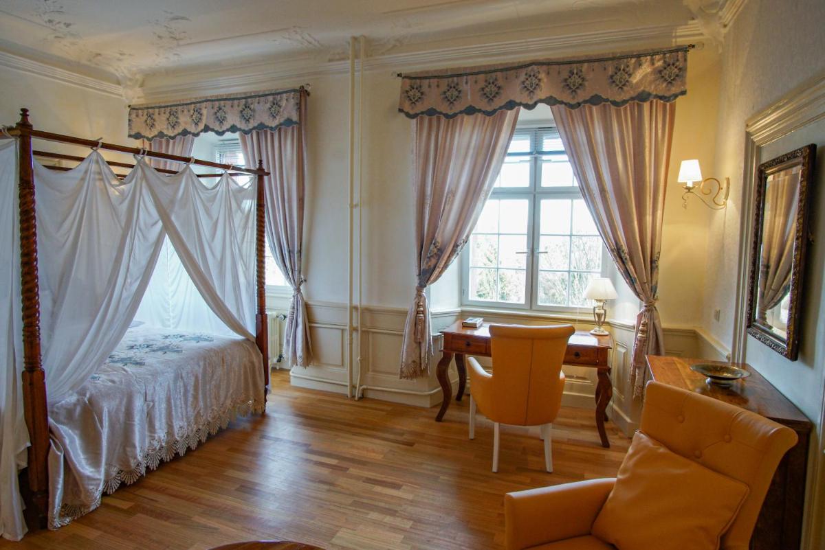 Hotel & Tagungszentrum Schloss Hohenfels - Housity