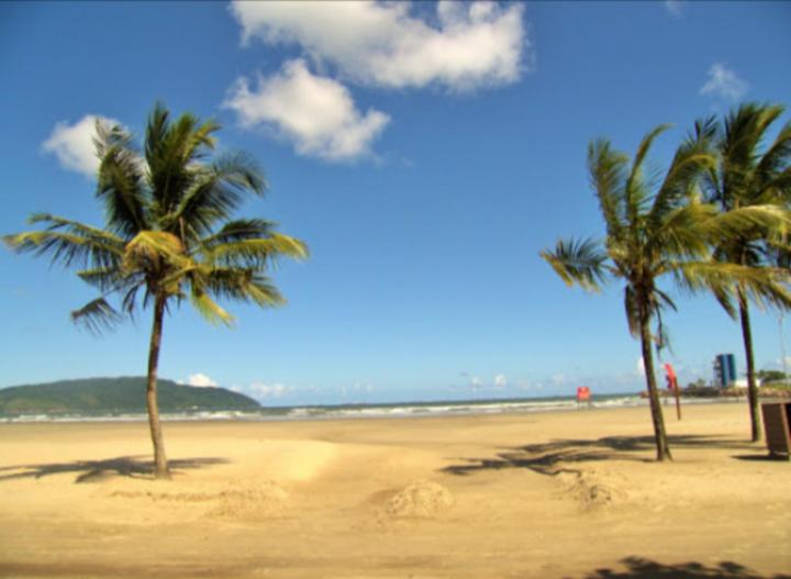 Apartamento Pé na Areia com Vista Mar e Wi-fi LOFTJL com 01 vaga de garagem sujeita a disponibilidade - Housity