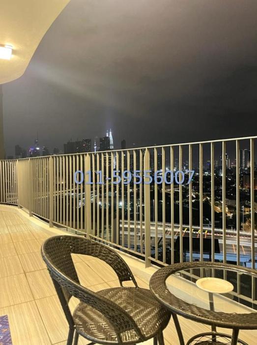 Suitetrails - Datum Jelatek (LINQ Sky) Service Apartment